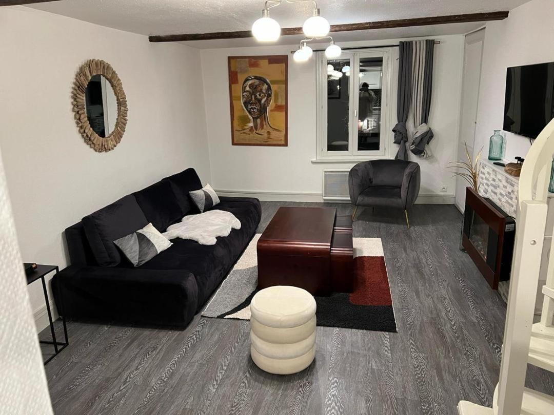 Ndiam 'S Apartment องเฟลอร์ ภายนอก รูปภาพ